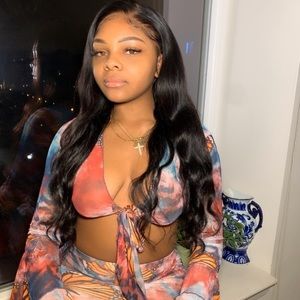 Meet your Posher, D'avyon